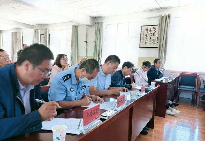 2.webp.jpg 2.webp.jpg